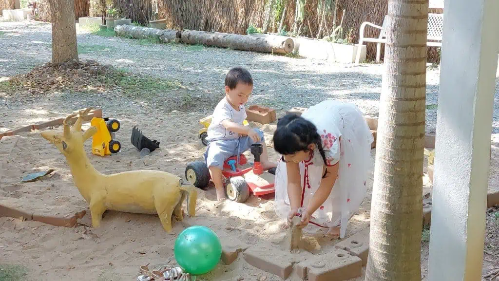 ร้านอาหารสายมูสุดปัง แห่เช็กอินคาเฟ่แห่งองค์พระพิฆเนศ