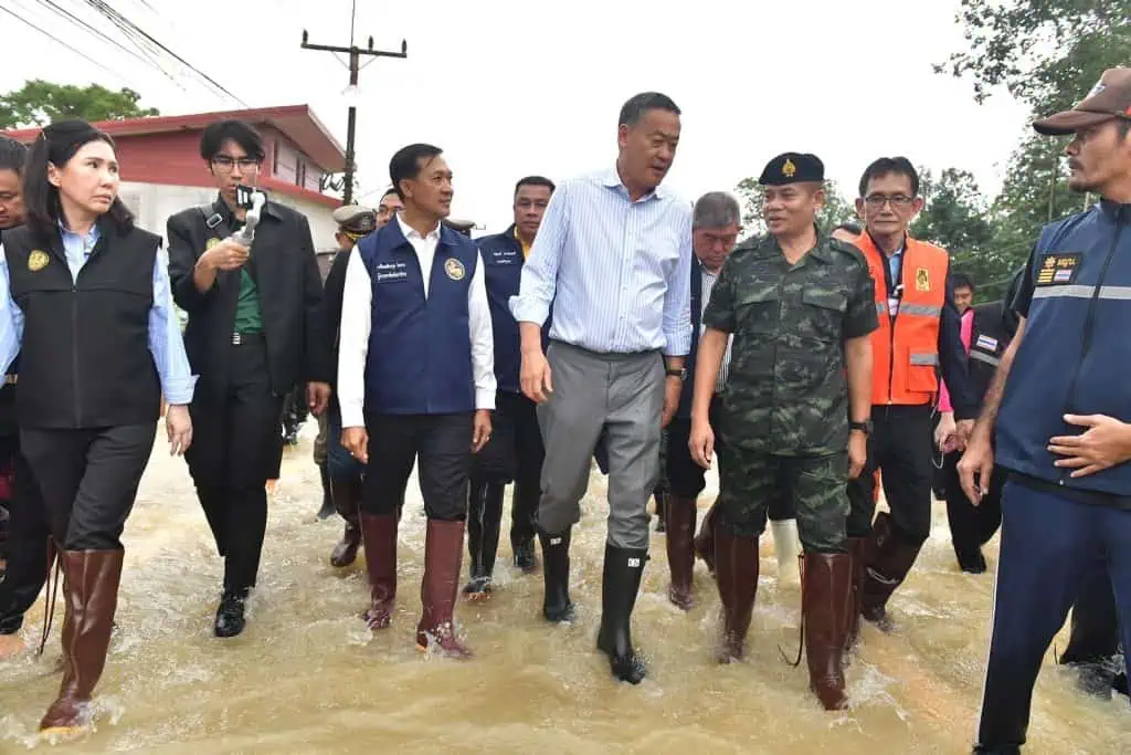 นายกฯ ยังคงติดตามสถานการณ์น้ำท่วมอย่างใกล้ชิด