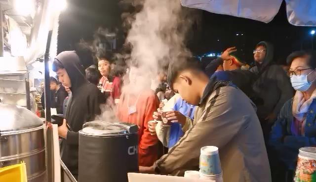 กิ่วแม่ปานยังคึกคัก รอสัมผัสลมหนาวระลอกใหม่ กิ่วแม่ปานยังคึกคัก รอสัมผัสลมหนาวระลอกใหม่