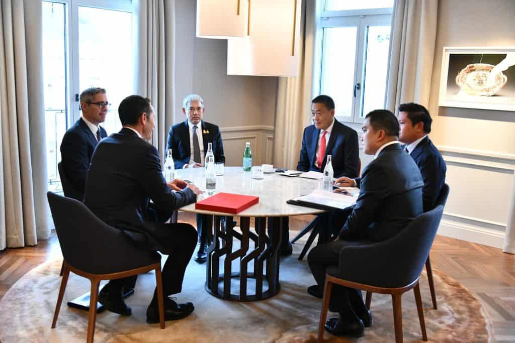 นายกฯ เผย เชิญชวนบริษัท DKSH ย้ายฐานการผลิตลงทุนในไทย ยินดีเปิดรับทุกบริษัท ชี้ไทยกำลังเปลี่ยนใช้ E – Document และยืนยันมีความพร้อมติดตั้งสถานีชาร์ทไฟรถอีวี นายกฯ เผย เชิญชวนบริษัท DKSH ย้ายฐานการผลิตลงทุนในไทย ยินดีเปิดรับทุกบริษัท ชี้ไทยกำลังเปลี่ยนใช้ E – Document และยืนยันมีความพร้อมติดตั้งสถานีชาร์ทไฟรถอีวี