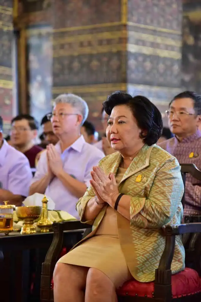 “พวงเพ็ชร-ชลน่าน” จับมือ สนอง "ธรรมนูญสุขภาพพระสงฆ์" เดินหน้าเชื่อมข้อมูลพระ รักษาพยาบาลตามสิทธิ  สำเร็จแล้ว 1.8 แสนรูป เร่งให้ครบใน พ.ค. นี้