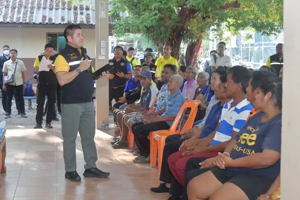 รมว.ธรรมนัส ลงพื้นที่ตำบลเกาะพยามจ.ระนอง มอบโฉนดเพื่อการเกษตร ขยายโอกาสการทำเกษตรกรรมอย่างยั่งยืน