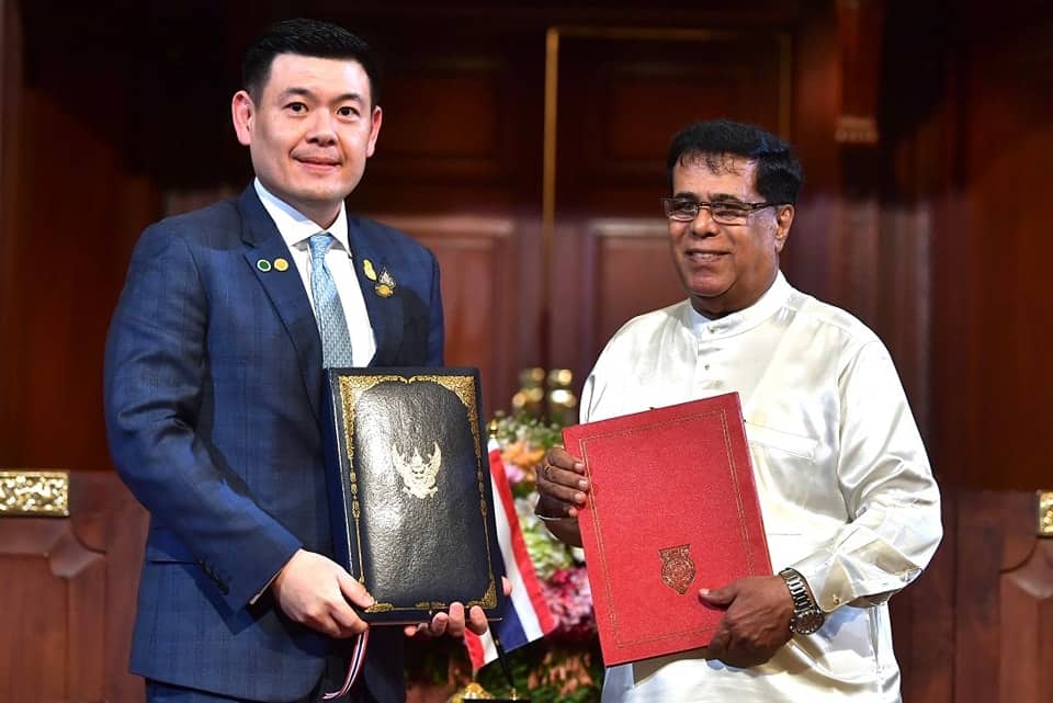 ไทย-ศรีลังกา ลงนาม ยกระดับ 3 ความร่วมมือ การค้า-การเดินอากาศ-การพัฒนาอัญมณี ไทย-ศรีลังกา ลงนาม ยกระดับ 3 ความร่วมมือ การค้า-การเดินอากาศ-การพัฒนาอัญมณี