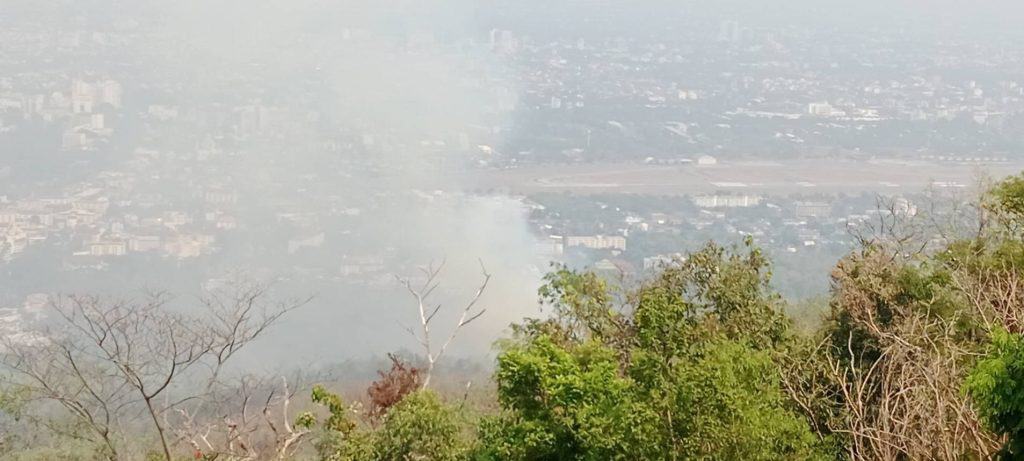 ดับไฟป่าดอยสุเทพ ชุดเสือไฟเข้าคุมเพลิง ดับไฟป่าดอยสุเทพ ชุดเสือไฟเข้าคุมเพลิง
