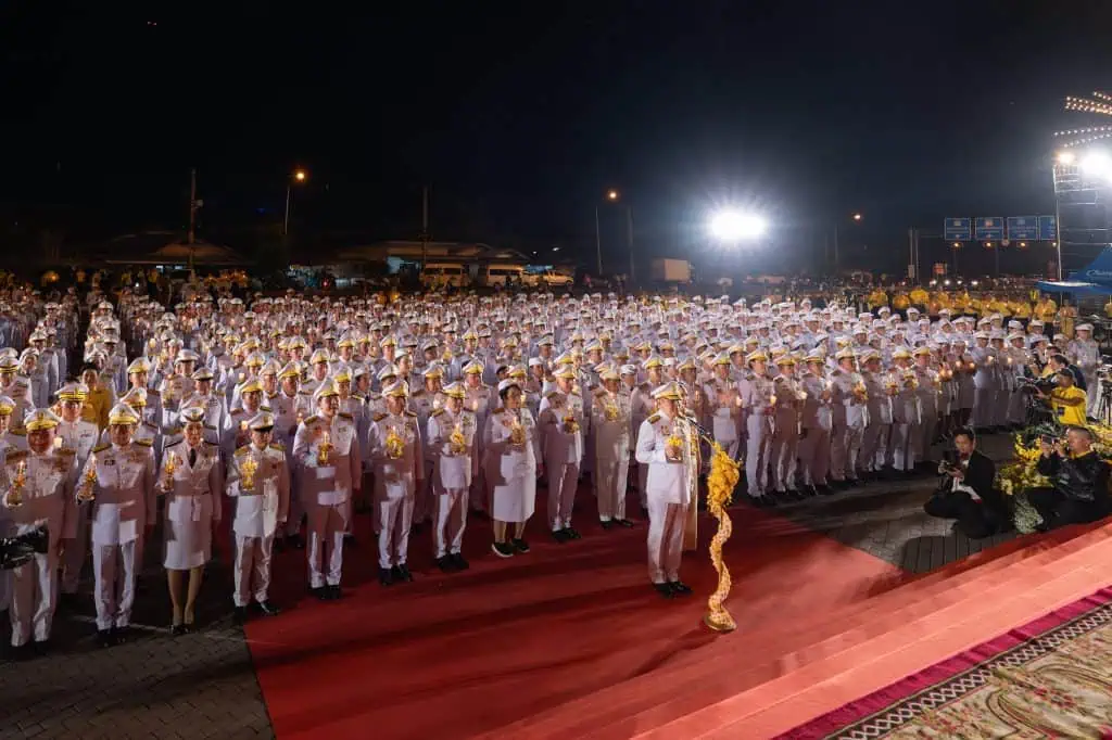 “อนุทิน” นำ รัฐมนตรี สส.ภูมิใจไทย ชาวบุรีรัมย์ เข้าร่วมพิธีถวายสัตย์ปฏิญาณ และจุดเทียนถวายพระพรชัยมงคล และร่วมการแสดง วงออร์เคสตร้า “ลมหายใจของแผ่นดิน” เฉลิมพระเกียรติ พระบาทสมเด็จพระเจ้าอยู่หัว