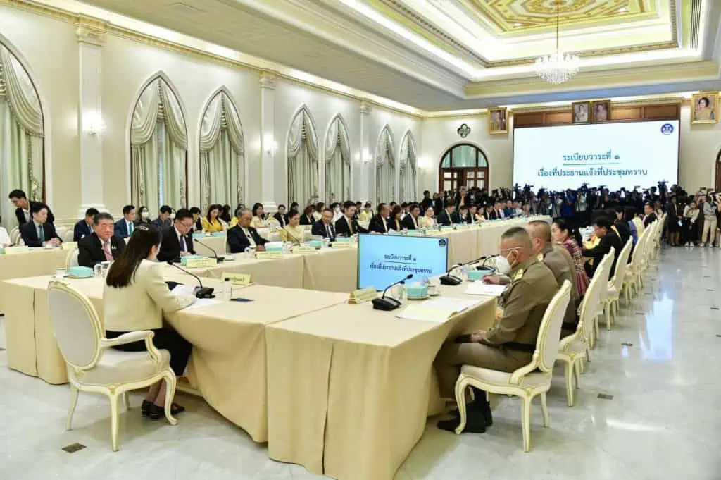 วุฒิสภาร่วมประชุมคณะกรรมการอำนวยการจัดงานเฉลิมพระเกียรติพระบาทสมเด็จพระเจ้าอยู่หัว เนื่องในโอกาสมหามงคลเฉลิมพระชนมพรรษา 6 รอบ 28 กรกฎาคม 2567 ณ ทำเนียบรัฐบาล