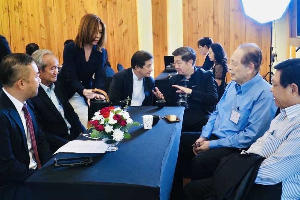 “เอฟเคไอไอ.“บรรลุข้อตกลง“สถาบันทิวา”และไวส์ยูประเทศจีนส่งเสริมเศรษฐกิจไทยจับคู่ธุรกิจระลอกแรก28บริษัทจีนฉลองสัมพันธ์50ปีไทย-จีน “เอฟเคไอไอ.“บรรลุข้อตกลง“สถาบันทิวา”และไวส์ยูประเทศจีนส่งเสริมเศรษฐกิจไทยจับคู่ธุรกิจระลอกแรก28บริษัทจีนฉลองสัมพันธ์50ปีไทย-จีน