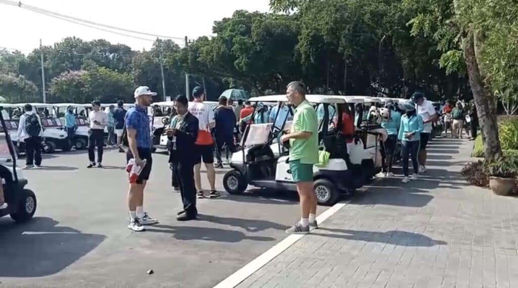 “ล็อบบี้ ฟาวเลอร์”จับมือ“เท็ดดี้เชอริ่งแฮม” นำทีมตำนานนักเตะหงส์แดงลิเวอร์พูลและแมนเชสเตอร์ยูไนเต็ด ร่วมแข่งขันกอล์ฟเพื่อการกุศล ที่ไดนาสตี้ กอล์ฟ คันทรีคลับ จังหวัดนครปฐม “ล็อบบี้ ฟาวเลอร์”จับมือ“เท็ดดี้เชอริ่งแฮม” นำทีมตำนานนักเตะหงส์แดงลิเวอร์พูลและแมนเชสเตอร์ยูไนเต็ด ร่วมแข่งขันกอล์ฟเพื่อการกุศล ที่ไดนาสตี้ กอล์ฟ คันทรีคลับ จังหวัดนครปฐม