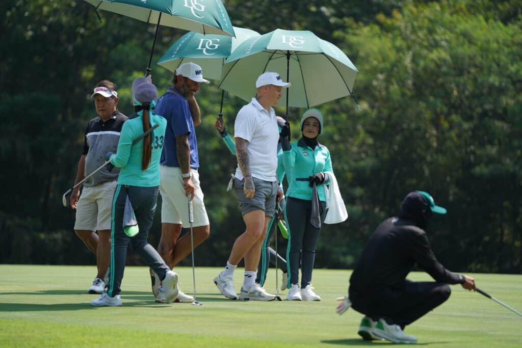 “ล็อบบี้ ฟาวเลอร์”จับมือ“เท็ดดี้เชอริ่งแฮม” นำทีมตำนานนักเตะหงส์แดงลิเวอร์พูลและแมนเชสเตอร์ยูไนเต็ด ร่วมแข่งขันกอล์ฟเพื่อการกุศล ที่ไดนาสตี้ กอล์ฟ คันทรีคลับ จังหวัดนครปฐม “ล็อบบี้ ฟาวเลอร์”จับมือ“เท็ดดี้เชอริ่งแฮม” นำทีมตำนานนักเตะหงส์แดงลิเวอร์พูลและแมนเชสเตอร์ยูไนเต็ด ร่วมแข่งขันกอล์ฟเพื่อการกุศล ที่ไดนาสตี้ กอล์ฟ คันทรีคลับ จังหวัดนครปฐม