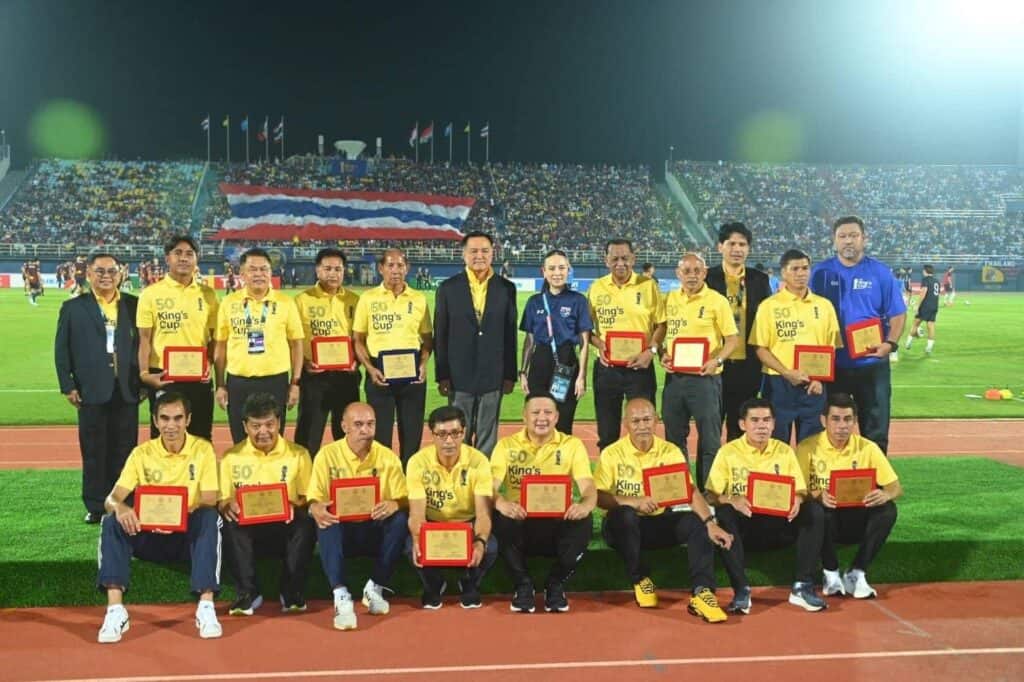 "อนุทิน" เปิดฟุตบอล “คิงส์คัพ” ครั้งที่ 50 ขอบคุณทุกภาคส่วนจังหวัดสงขลาจัดการแข่งขันรายการแห่งความภูมิใจของคนไทย ส่งเสริมความสามัคคี กระตุ้นเศรษฐกิจ ท่องเที่ยวในพื้นที่ "อนุทิน" เปิดฟุตบอล “คิงส์คัพ” ครั้งที่ 50 ขอบคุณทุกภาคส่วนจังหวัดสงขลาจัดการแข่งขันรายการแห่งความภูมิใจของคนไทย ส่งเสริมความสามัคคี กระตุ้นเศรษฐกิจ ท่องเที่ยวในพื้นที่