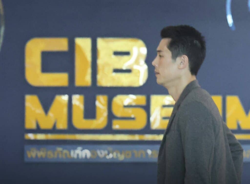 ‘กันต์‘ เข้าให้ปากคำพนักงานสอบสวน บก.ปคบ. ปม ดิ ไอคอนกรุ๊ป ชี้ถูกว่าตามถูก ผิดว่าตามผิด กรณีภรรยาชักชวนลงทุน ‘กันต์‘ เข้าให้ปากคำพนักงานสอบสวน บก.ปคบ. ปม ดิ ไอคอนกรุ๊ป ชี้ถูกว่าตามถูก ผิดว่าตามผิด กรณีภรรยาชักชวนลงทุน