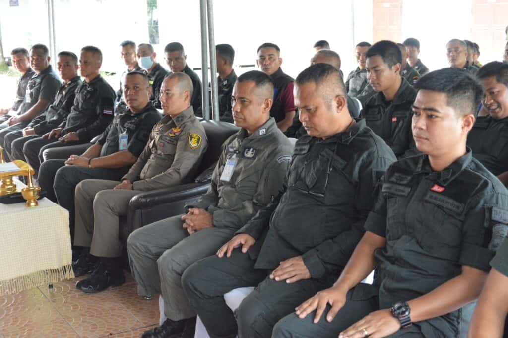 ฉก.ตร.นราธิวาส 93 ร่วมทำบุญถวายสังฆทานเสริมสร้างความเป็นศิริมงคลพร้อมอุทิศส่วนกุศลให้แก่ข้าราชการตำรวจที่ล่วงลับไปแล้ว เนื่องในวันตำรวจแห่งชาติ ฉก.ตร.นราธิวาส 93 ร่วมทำบุญถวายสังฆทานเสริมสร้างความเป็นศิริมงคลพร้อมอุทิศส่วนกุศลให้แก่ข้าราชการตำรวจที่ล่วงลับไปแล้ว เนื่องในวันตำรวจแห่งชาติ