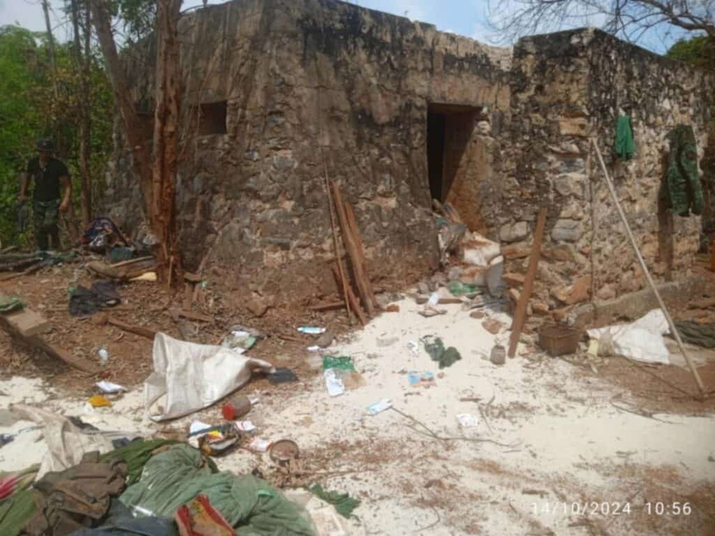 ทหารกะเหรี่ยงคาเรนนียึดค่ายทูซองของพม่าได้แล้ว ทหารกะเหรี่ยงคาเรนนียึดค่ายทูซองของพม่าได้แล้ว