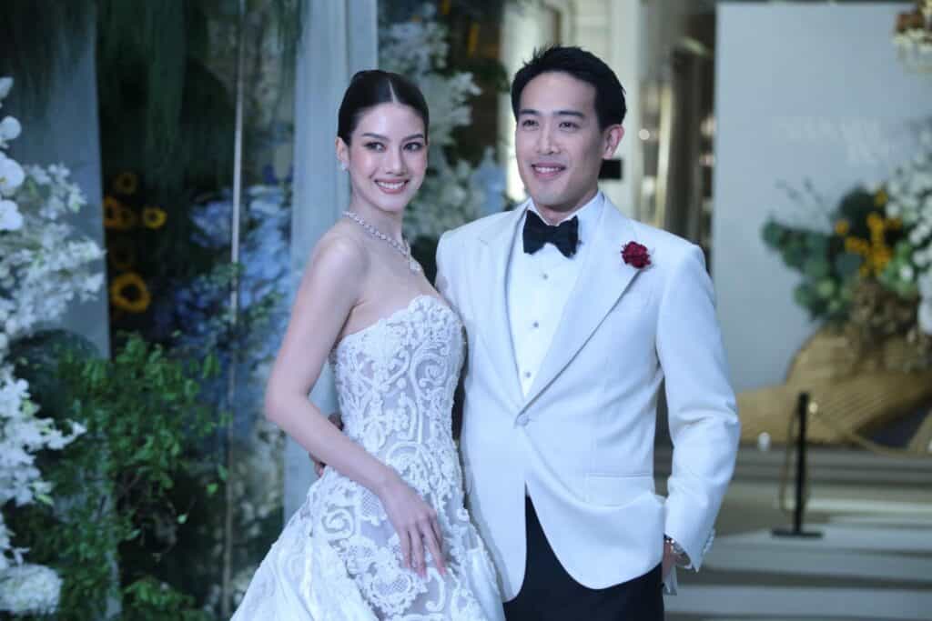 'ทักษิณ-นายกฯอิ๊งค์-นักการเมือง' แห่ยินดีงานแต่ง 'ลูกสุวัจน์-ปานปรีย์' 'ทักษิณ-นายกฯอิ๊งค์-นักการเมือง' แห่ยินดีงานแต่ง 'ลูกสุวัจน์-ปานปรีย์'