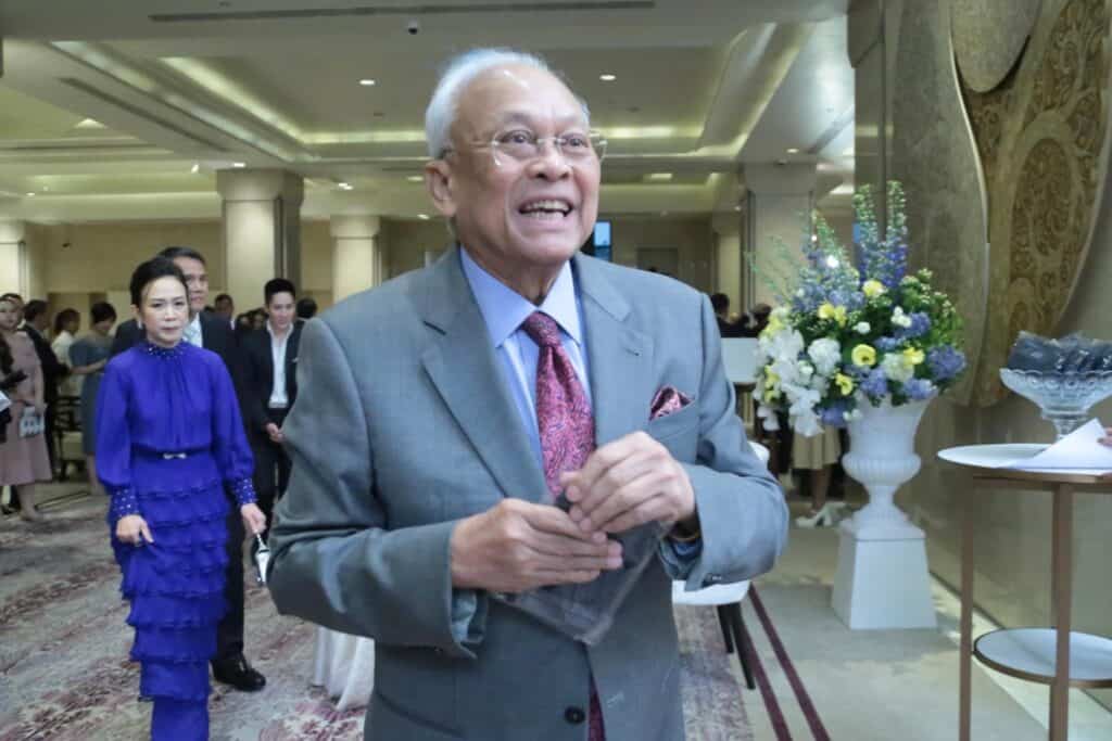 'ทักษิณ-นายกฯอิ๊งค์-นักการเมือง' แห่ยินดีงานแต่ง 'ลูกสุวัจน์-ปานปรีย์' 'ทักษิณ-นายกฯอิ๊งค์-นักการเมือง' แห่ยินดีงานแต่ง 'ลูกสุวัจน์-ปานปรีย์'