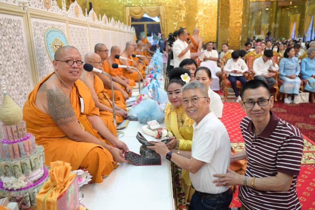 CEO บริษัททีคิวเอ็ม ฯ นำศิษยานุศิษย์และพุทธศาสนิกชนทอดกฐินสามัคคีวัดไผ่ล้อม ปี 67 ยอดรวม 3 ล้านเศษ CEO บริษัททีคิวเอ็ม ฯ นำศิษยานุศิษย์และพุทธศาสนิกชนทอดกฐินสามัคคีวัดไผ่ล้อม ปี 67 ยอดรวม 3 ล้านเศษ