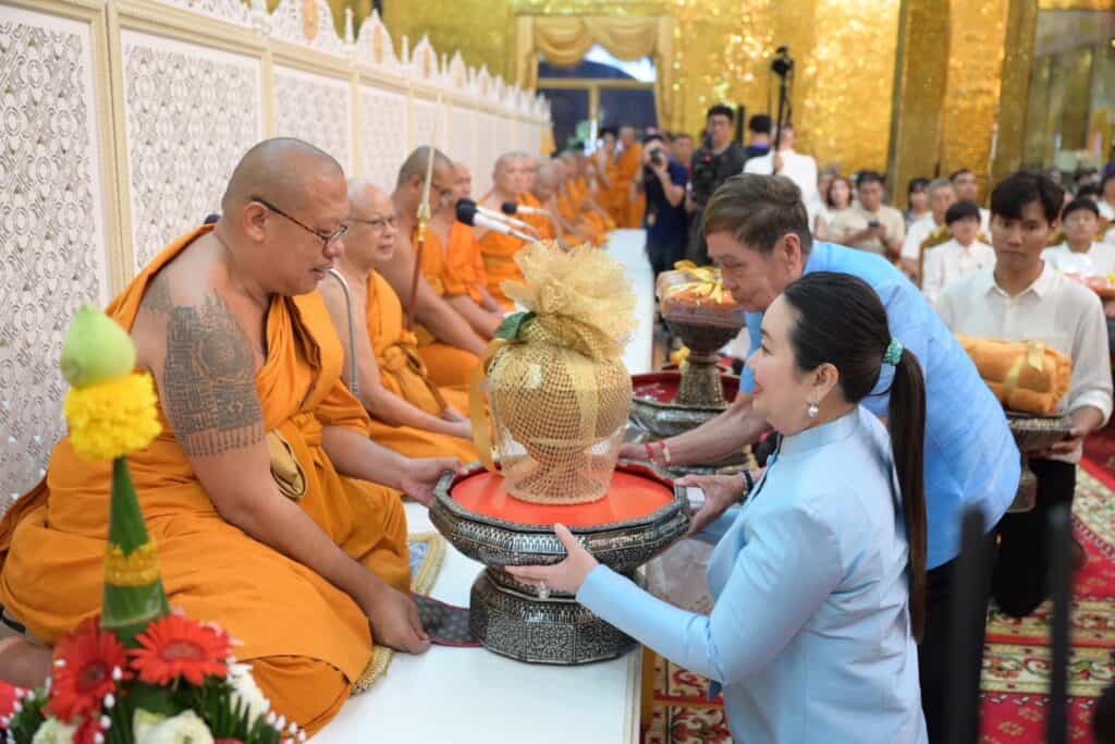 CEO บริษัททีคิวเอ็ม ฯ นำศิษยานุศิษย์และพุทธศาสนิกชนทอดกฐินสามัคคีวัดไผ่ล้อม ปี 67 ยอดรวม 3 ล้านเศษ CEO บริษัททีคิวเอ็ม ฯ นำศิษยานุศิษย์และพุทธศาสนิกชนทอดกฐินสามัคคีวัดไผ่ล้อม ปี 67 ยอดรวม 3 ล้านเศษ