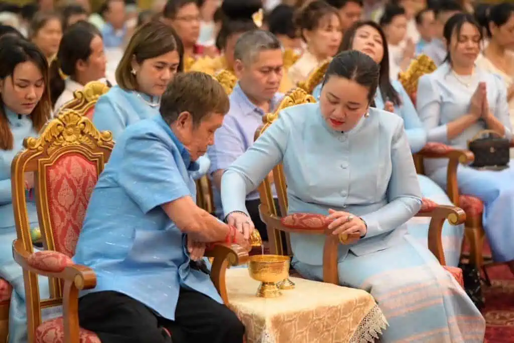 CEO บริษัททีคิวเอ็ม ฯ นำศิษยานุศิษย์และพุทธศาสนิกชนทอดกฐินสามัคคีวัดไผ่ล้อม ปี 67 ยอดรวม 3 ล้านเศษ