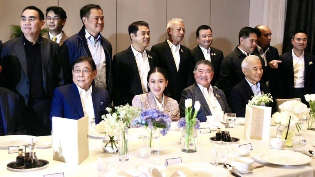 ‘ดินเนอร์’ พรรคร่วมรัฐบาลคึกครื้น ‘นายกฯ แพทองธาร’เป็นเจ้าภาพ ‘ดินเนอร์’ พรรคร่วมรัฐบาลคึกครื้น ‘นายกฯ แพทองธาร’เป็นเจ้าภาพ