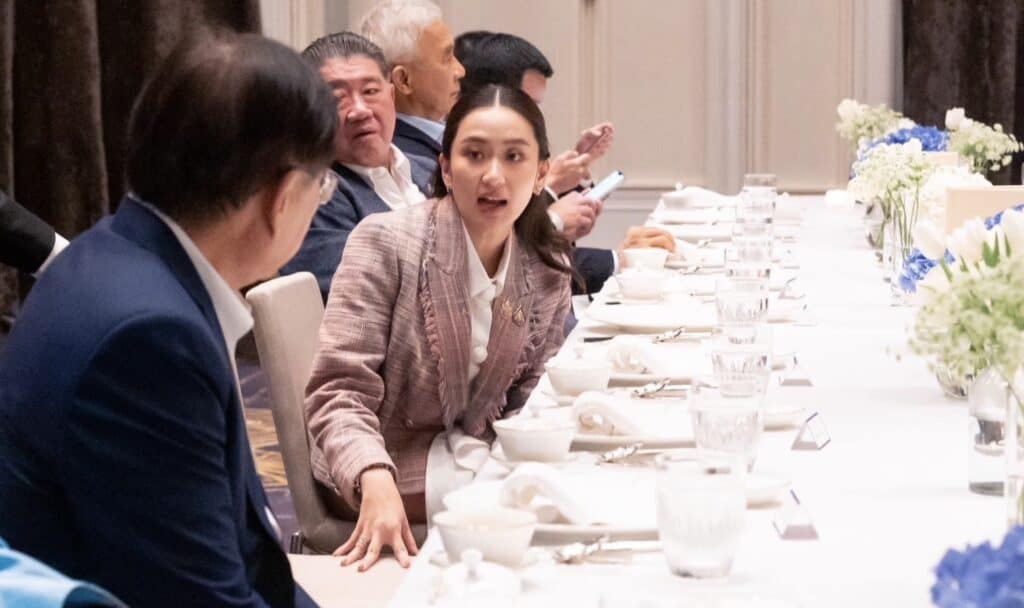 ‘ดินเนอร์’ พรรคร่วมรัฐบาลคึกครื้น ‘นายกฯ แพทองธาร’เป็นเจ้าภาพ ‘ดินเนอร์’ พรรคร่วมรัฐบาลคึกครื้น ‘นายกฯ แพทองธาร’เป็นเจ้าภาพ