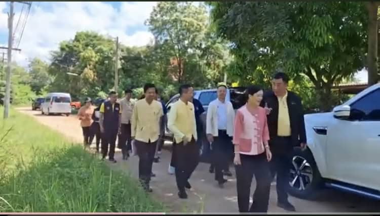 ผู้ตรวจราชการสำนักนายกรัฐมนตรี เขตตรวจราชการที่ 15 ลงพื้นที่ติดตามสถานการณ์ความเสียหายจากอุทกภัยและการช่วยเหลือประชาชน ในพื้นที่จังหวัดลำปาง ผู้ตรวจราชการสำนักนายกรัฐมนตรี เขตตรวจราชการที่ 15 ลงพื้นที่ติดตามสถานการณ์ความเสียหายจากอุทกภัยและการช่วยเหลือประชาชน ในพื้นที่จังหวัดลำปาง