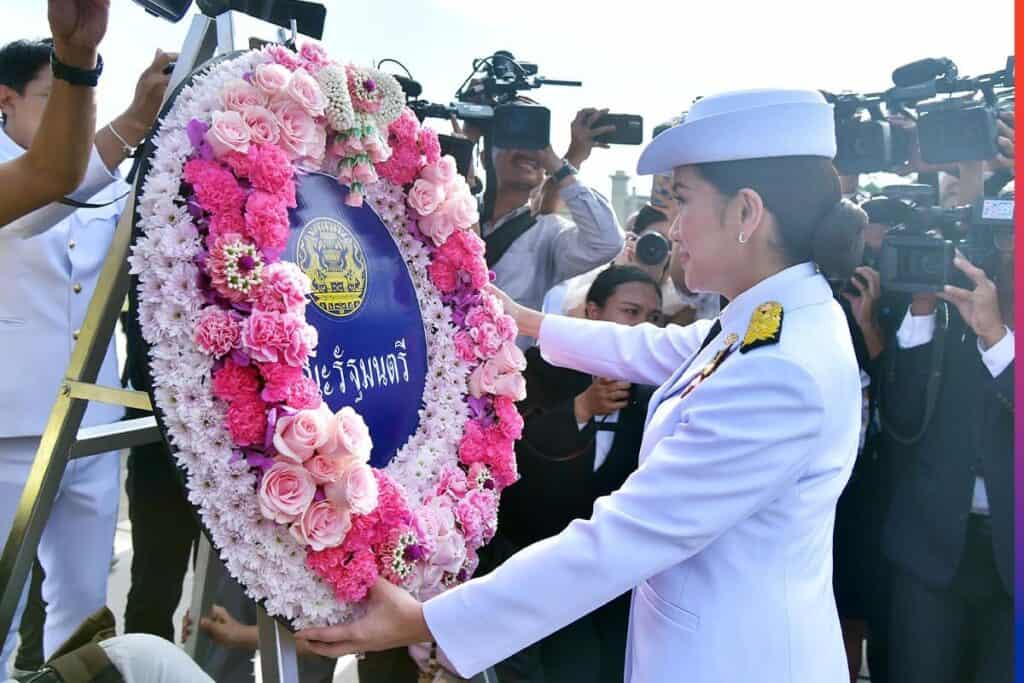 ‘นายกฯ’ นำคณะรัฐมนตรี วางพวงมาลา เนื่องใน ‘วันปิยมหาราช’ เพื่อน้อมรำลึกในพระมหากรุณาธิคุณ ‘นายกฯ’ นำคณะรัฐมนตรี วางพวงมาลา เนื่องใน ‘วันปิยมหาราช’ เพื่อน้อมรำลึกในพระมหากรุณาธิคุณ