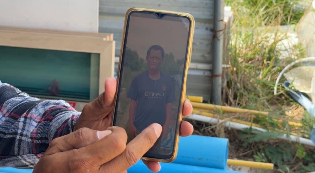 นครปฐม241067เตือนภัย ชายหญิงแสบ ทำทีสมัครงานก่อสร้างได้ทีเชิก จยย.คนงานลอยนวล เจ้าตัวเศร้าผ่อนกุญแจฟรี นครปฐม241067เตือนภัย ชายหญิงแสบ ทำทีสมัครงานก่อสร้างได้ทีเชิก จยย.คนงานลอยนวล เจ้าตัวเศร้าผ่อนกุญแจฟรี