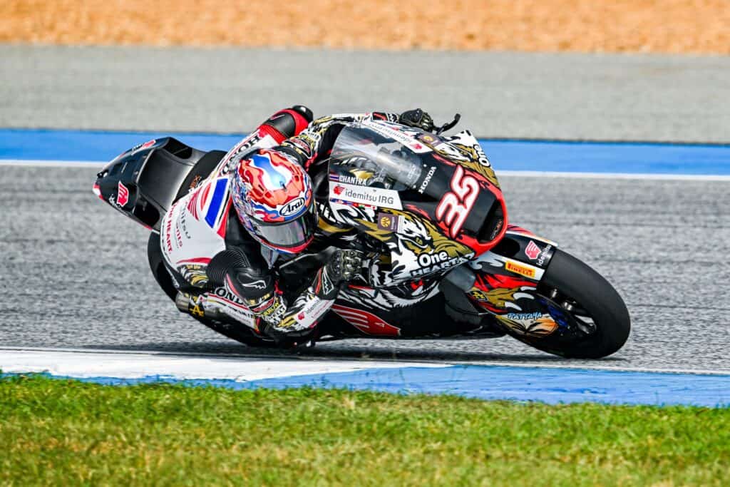 “ก้อง-สมเกียรติ” ซิวกริด 13 ล่าโพเดียมโฮมเรซ ไทยจีพี “ก้อง-สมเกียรติ” ซิวกริด 13 ล่าโพเดียมโฮมเรซ ไทยจีพี