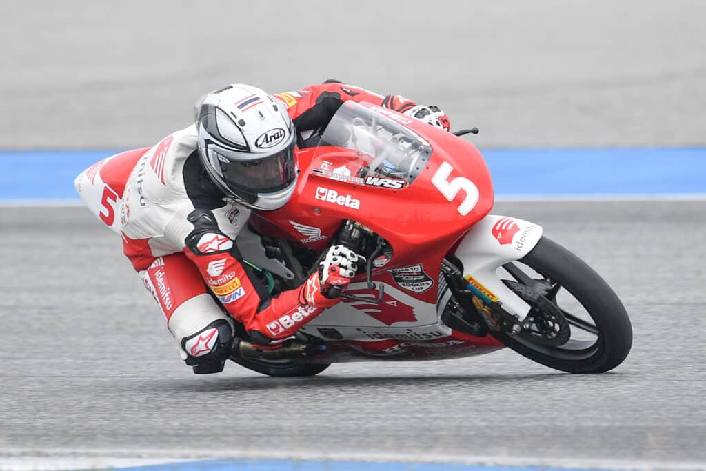 “ไม้คิว-เกียรติศักดิ์” ดาวรุ่งไทย “ฮอนด้า เรซ ทู เดอะ ดรีม” คว้าโพเดียม “เอเชีย ทาเลนต์” ที่ บุรีรัมย์ “ไม้คิว-เกียรติศักดิ์” ดาวรุ่งไทย “ฮอนด้า เรซ ทู เดอะ ดรีม” คว้าโพเดียม “เอเชีย ทาเลนต์” ที่ บุรีรัมย์