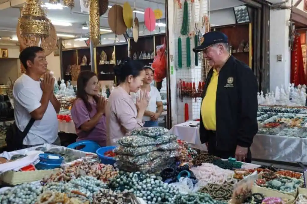 ‘ภูมิธรรม’ ประธาน ศปช.ยืนยัน รัฐบาลไม่ทอดทิ้งชาวเชียงราย พร้อมเดินหน้าฟื้นฟูระยะที่ 2 เพื่อให้ประชาชนกลับมาใช้ชีวิตได้เป็นปกติสุขดังเดิม