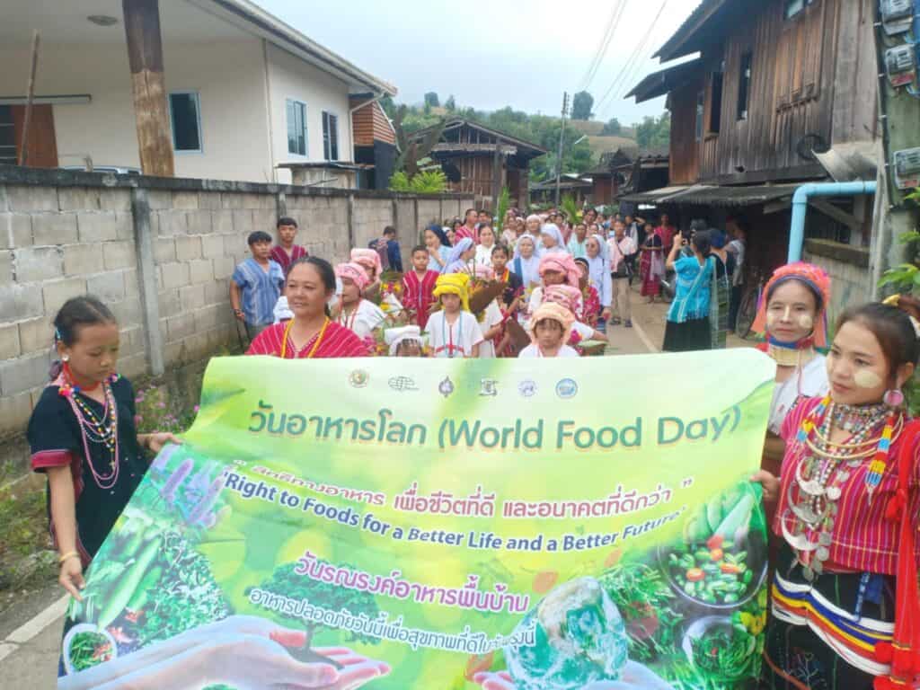 คณะกรรมการคาทอลิกเพื่อการพัฒนาสังคมร่วมกับแผนกสตรีสังฆมณฑลเชียงใหม่ และคณะกรรมการแม่ฮ่องสอน จัดกิจกรรมวันอาหารโลกแม่ลาน้อย คณะกรรมการคาทอลิกเพื่อการพัฒนาสังคมร่วมกับแผนกสตรีสังฆมณฑลเชียงใหม่ และคณะกรรมการแม่ฮ่องสอน จัดกิจกรรมวันอาหารโลกแม่ลาน้อย