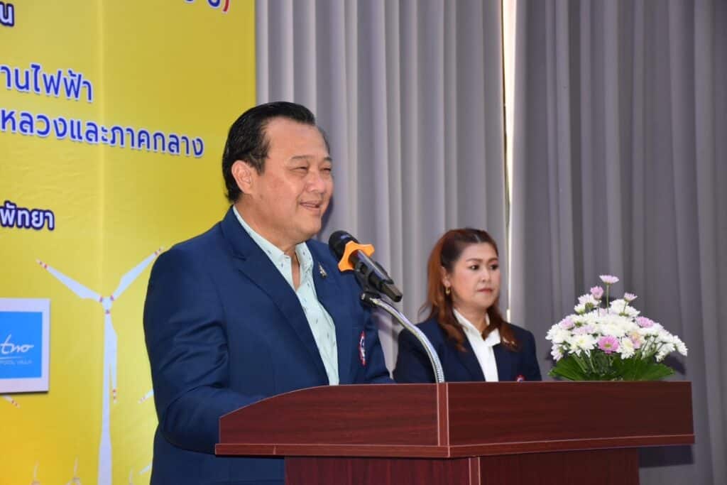 สภท. จับมือกูรูด้านพลังงานและสิ่งแวดล้อม จัดสัมมนาสื่อมวลชน ชู “ไฟฟ้า” คู่ “การลดคาร์บอน” หัวใจสำคัญของการพัฒนาในพื้นที่ EEC สภท. จับมือกูรูด้านพลังงานและสิ่งแวดล้อม จัดสัมมนาสื่อมวลชน ชู “ไฟฟ้า” คู่ “การลดคาร์บอน” หัวใจสำคัญของการพัฒนาในพื้นที่ EEC