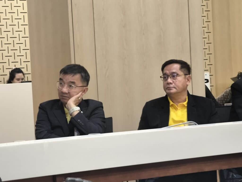 กมธ.สิ่งแวดล้อม วุฒิสภา ชูแนวคิดซื้อคาร์บอนเครดิต-กินวัตถุดิบท้องถิ่น ลดโลกร้อนจากการลงพื้นที่ดูงาน กมธ.สิ่งแวดล้อม วุฒิสภา ชูแนวคิดซื้อคาร์บอนเครดิต-กินวัตถุดิบท้องถิ่น ลดโลกร้อนจากการลงพื้นที่ดูงาน