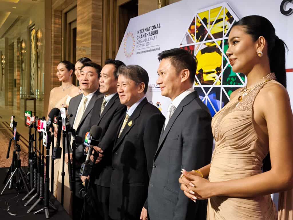 GIT จับมือ จันทบุรี จัดเทศกาลนานาชาติพลอยและเครื่องประดับจันทบุรี 2024 GIT จับมือ จันทบุรี จัดเทศกาลนานาชาติพลอยและเครื่องประดับจันทบุรี 2024