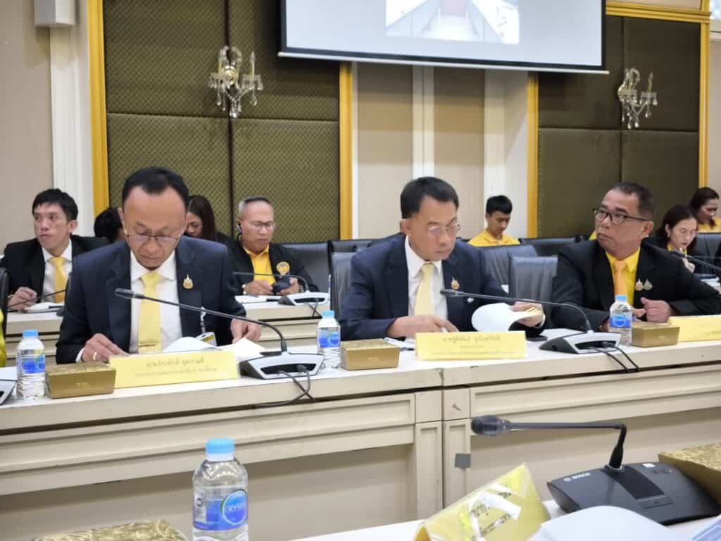 วุฒิสภายื่น 5 แนวทางหวังมหาดไทยใช้แก้ภัยพิบัติอย่างยั่งยืน วุฒิสภายื่น 5 แนวทางหวังมหาดไทยใช้แก้ภัยพิบัติอย่างยั่งยืน