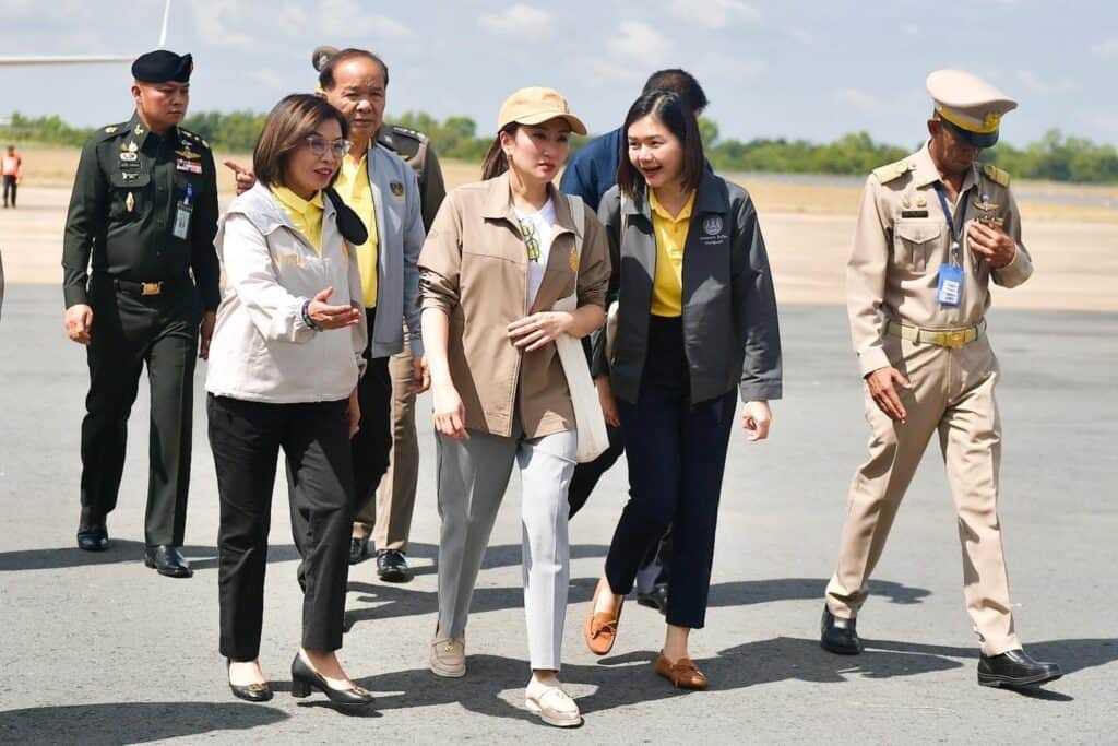 นายกฯ ลงพื้นที่ร้อยเอ็ด ติดตามการแก้ไขปัญหายาเสพติด สานต่อเศรษฐา ยก ธวัชบุรี - ท่าวังผาโมเดล ขยายผล 10 จังหวัด นายกฯ ลงพื้นที่ร้อยเอ็ด ติดตามการแก้ไขปัญหายาเสพติด สานต่อเศรษฐา ยก ธวัชบุรี - ท่าวังผาโมเดล ขยายผล 10 จังหวัด