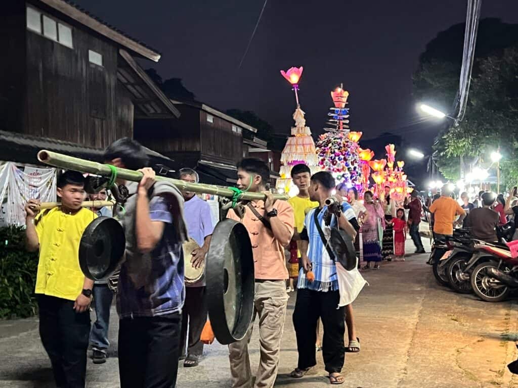 ปอยอ่องจ๊อดเมืองปอน อ.ขุนยวม จ.แม่ฮ่องสอน ปอยอ่องจ๊อดเมืองปอน อ.ขุนยวม จ.แม่ฮ่องสอน