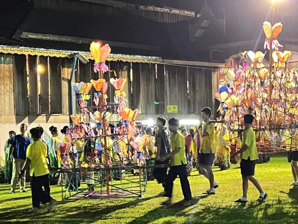 ปอยอ่องจ๊อดเมืองปอน อ.ขุนยวม จ.แม่ฮ่องสอน ปอยอ่องจ๊อดเมืองปอน อ.ขุนยวม จ.แม่ฮ่องสอน