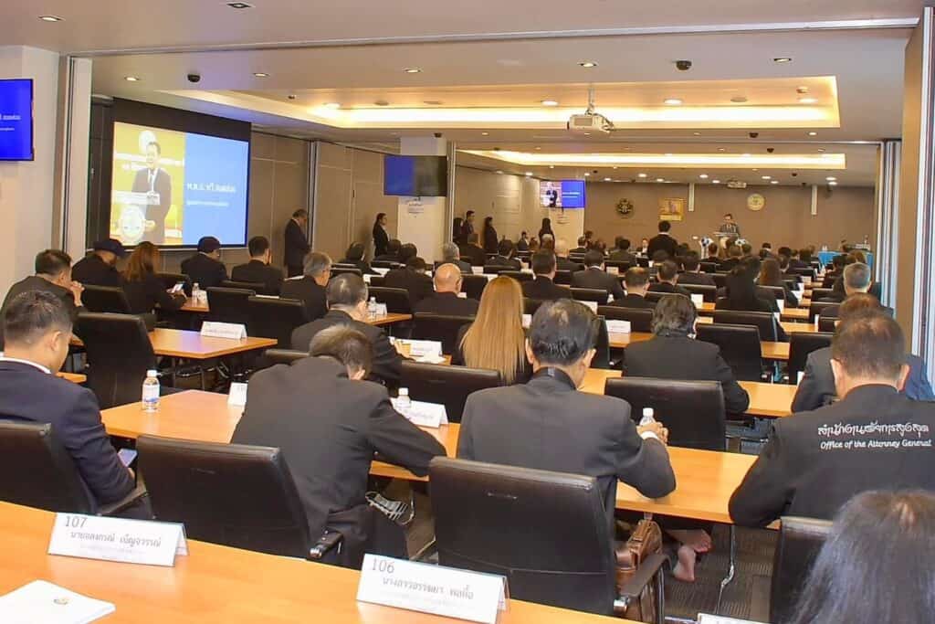 ‘พ.ต.อ.ทวี’ เปิดการอบรมการบริหารเชิงนิติศาสตร์ระดับสูง รุ่นที่ 4 หนุนสภาทนายความฯ ส่งเสริมการศึกษาด้านกฎหมายแก่ประชาชน ย้ำ ยึดมั่นในหลักนิติธรรม ‘พ.ต.อ.ทวี’ เปิดการอบรมการบริหารเชิงนิติศาสตร์ระดับสูง รุ่นที่ 4 หนุนสภาทนายความฯ ส่งเสริมการศึกษาด้านกฎหมายแก่ประชาชน ย้ำ ยึดมั่นในหลักนิติธรรม