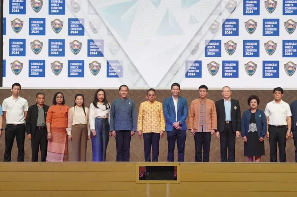 นายวีระศักดิ์ โควสุรัตน์ อดีตรัฐมนตรีว่าการกระทรวงการท่องเที่ยวและกีฬาปาฐกถานำ เรื่อง "การสร้างความพร้อมและการส่งเสริมการท่องเที่ยว นายวีระศักดิ์ โควสุรัตน์ อดีตรัฐมนตรีว่าการกระทรวงการท่องเที่ยวและกีฬาปาฐกถานำ เรื่อง "การสร้างความพร้อมและการส่งเสริมการท่องเที่ยว