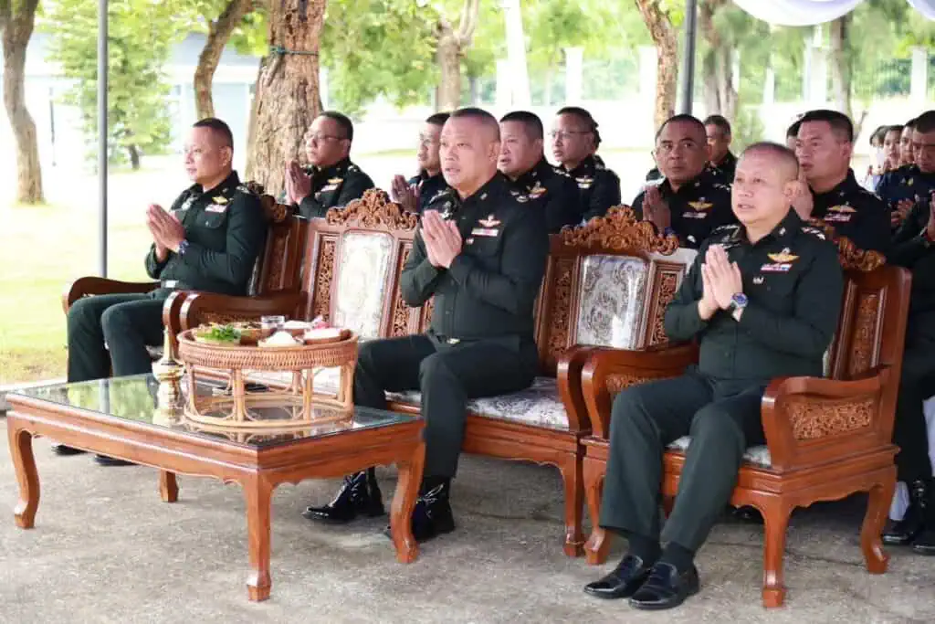 ผอ.สนภ.3 นทพ. เป็นประธานพิธีเจริญพระพุทธมนต์สมโภช “พระพุทธมหาจักรพรรดิอมรรัตนนาคาธิบดี“