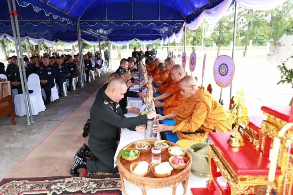 ผอ.สนภ.3 นทพ. เป็นประธานพิธีเจริญพระพุทธมนต์สมโภช “พระพุทธมหาจักรพรรดิอมรรัตนนาคาธิบดี“