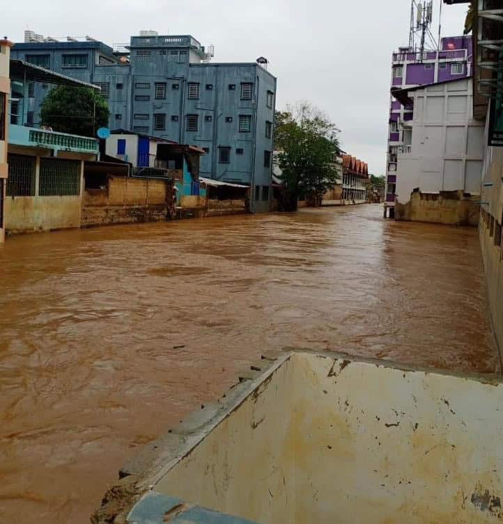 เชียงรายเผชิญน้ำท่วมซ้ำ #ตลาดสายลมจอยจมน้ำ ผู้ว่าฯ เตรียมเวนคืนที่ดิน รื้อถอนสิ่งปลูกสร้าง เชียงรายเผชิญน้ำท่วมซ้ำ #ตลาดสายลมจอยจมน้ำ ผู้ว่าฯ เตรียมเวนคืนที่ดิน รื้อถอนสิ่งปลูกสร้าง