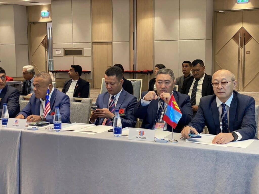 ไกส์ อัล-ดาไล นั่งประธานรักบี้เอเชียสมัย 2 “บิ๊กต้น” ร่วมกับชาติอาเซียนจับมือพัฒนารักบี้ 15 คน ไกส์ อัล-ดาไล นั่งประธานรักบี้เอเชียสมัย 2 “บิ๊กต้น” ร่วมกับชาติอาเซียนจับมือพัฒนารักบี้ 15 คน