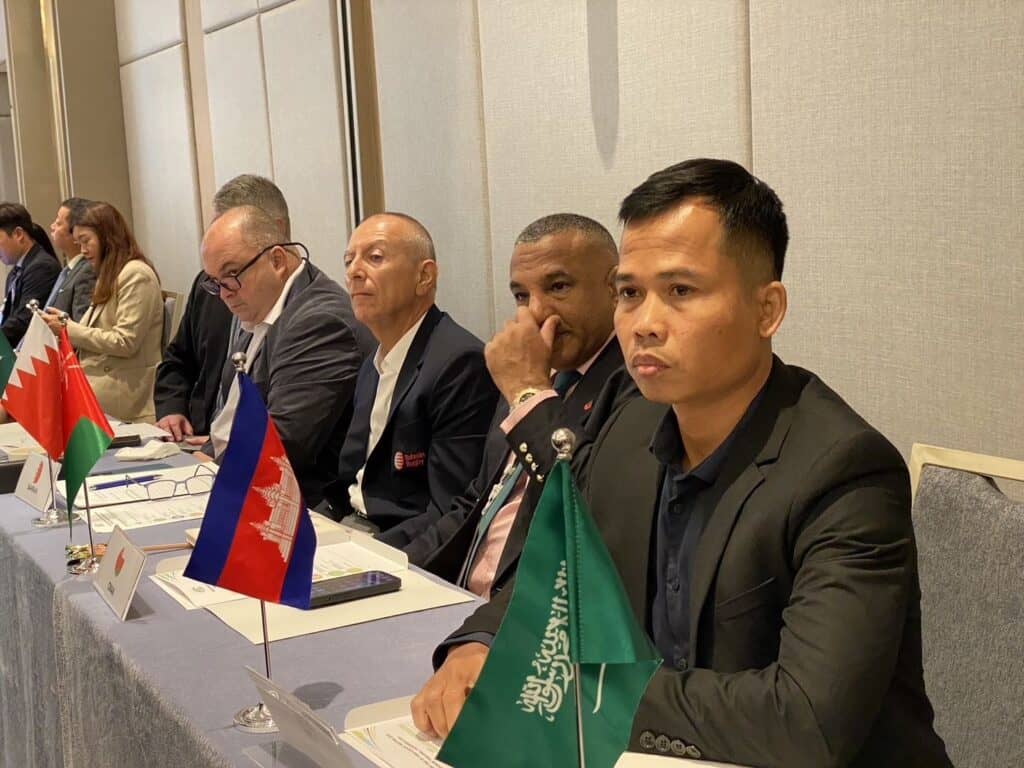 ไกส์ อัล-ดาไล นั่งประธานรักบี้เอเชียสมัย 2 “บิ๊กต้น” ร่วมกับชาติอาเซียนจับมือพัฒนารักบี้ 15 คน ไกส์ อัล-ดาไล นั่งประธานรักบี้เอเชียสมัย 2 “บิ๊กต้น” ร่วมกับชาติอาเซียนจับมือพัฒนารักบี้ 15 คน