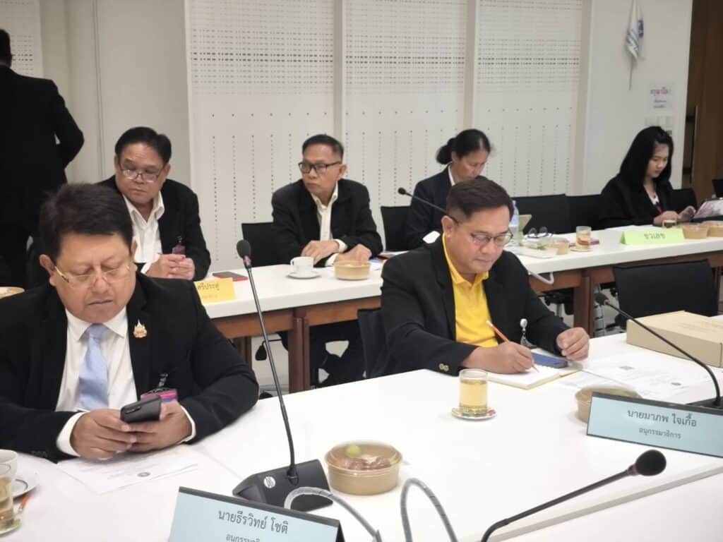 ขยะล้นเมือง พื้นที่ชุ่มน้ำหายไป! วุฒิสภาเร่งหาทางออก ขยะล้นเมือง พื้นที่ชุ่มน้ำหายไป! วุฒิสภาเร่งหาทางออก