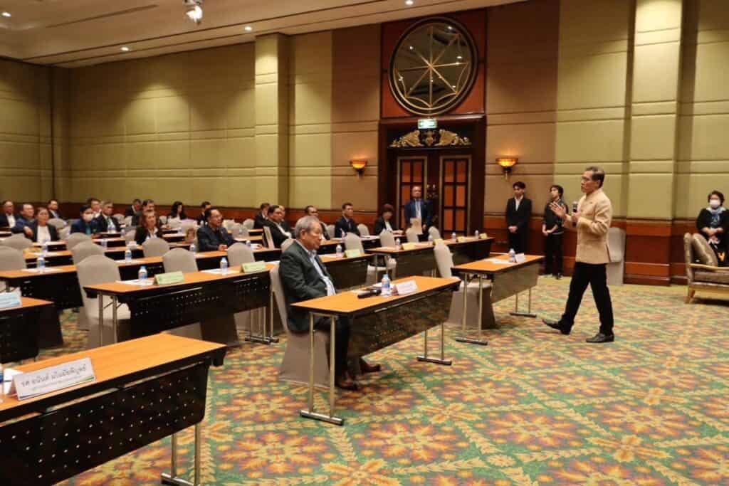 การท่องเที่ยวกับการพัฒนามหานคร การท่องเที่ยวกับการพัฒนามหานคร