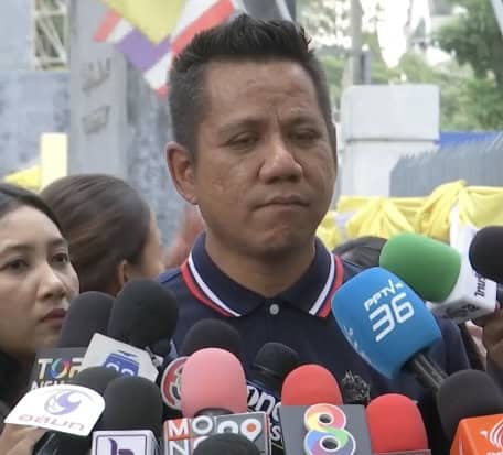 ’ทนายรณณรงค์‘ เข้าให้ปากคำพนักงานสอบสวนกรณีเงิน 39 ล้านของเจ๊อ้อย ในฐานะเพื่อนสนิทของ ‘ทนายตั้ม’ ’ทนายรณณรงค์‘ เข้าให้ปากคำพนักงานสอบสวนกรณีเงิน 39 ล้านของเจ๊อ้อย ในฐานะเพื่อนสนิทของ ‘ทนายตั้ม’