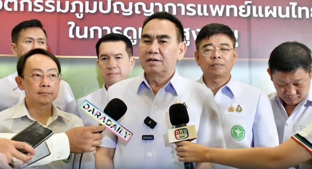 ‘เดชอิศม์’ ขับเคลื่อนนโยบายการดูแลผู้สูงอายุในชุมชน หนุนใช้ 5 นวัตกรรมการแพทย์แผนไทยฯ เพิ่มคุณภาพชีวิตผู้สูงอายุ ‘เดชอิศม์’ ขับเคลื่อนนโยบายการดูแลผู้สูงอายุในชุมชน หนุนใช้ 5 นวัตกรรมการแพทย์แผนไทยฯ เพิ่มคุณภาพชีวิตผู้สูงอายุ