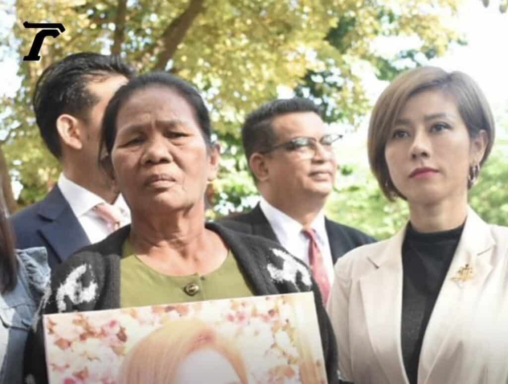 ศาลอาญาพิพากษาประหารชีวิต แอม ไซยาไนด์ส่วนอดีตสามี คุก 1 ปี 4 เดือน “ทนายพัช” คุก 2 ปี ไม่รอลงอาญา ชดใช้ ให้ผู้เสียหายกว่า 2 ล้านบาท ศาลอาญาพิพากษาประหารชีวิต แอม ไซยาไนด์ส่วนอดีตสามี คุก 1 ปี 4 เดือน “ทนายพัช” คุก 2 ปี ไม่รอลงอาญา ชดใช้ ให้ผู้เสียหายกว่า 2 ล้านบาท